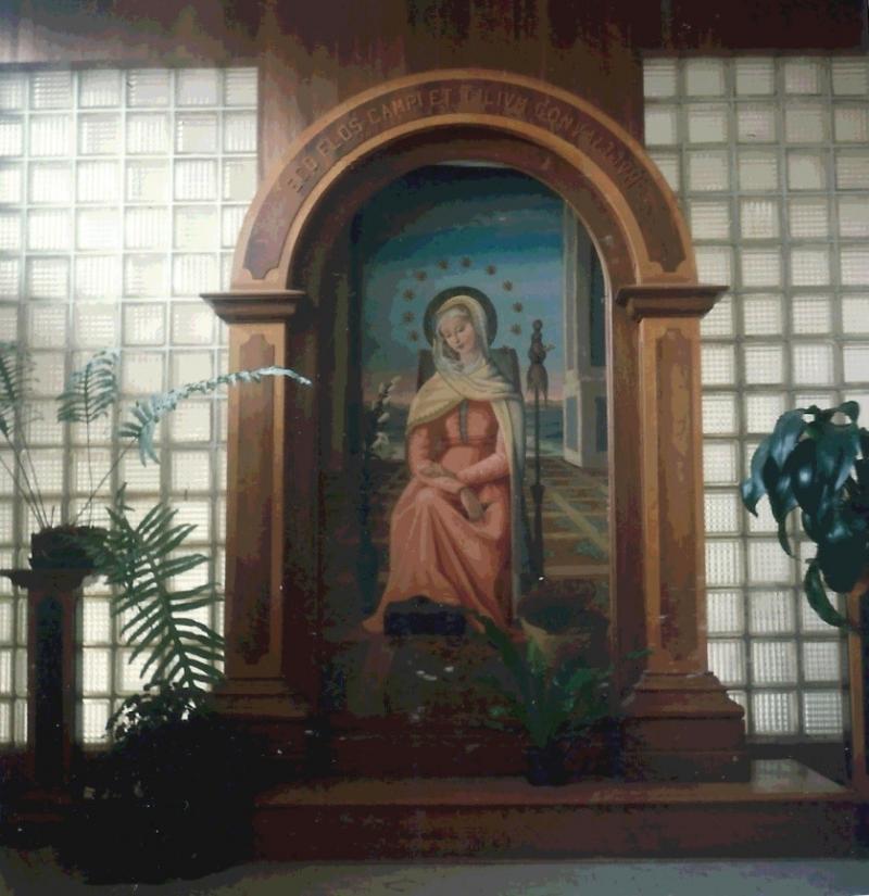 Foto de Mater, en la capilla del Colegio Madalena Sofia, en Curitiba – PR (Brasil)