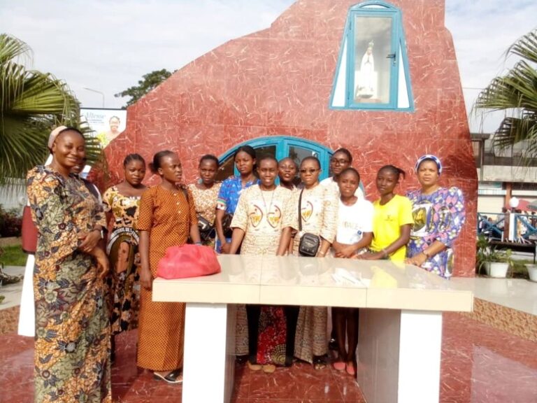 Nouvelles des vocations - Province de RDC-Tchad - RSCJ International